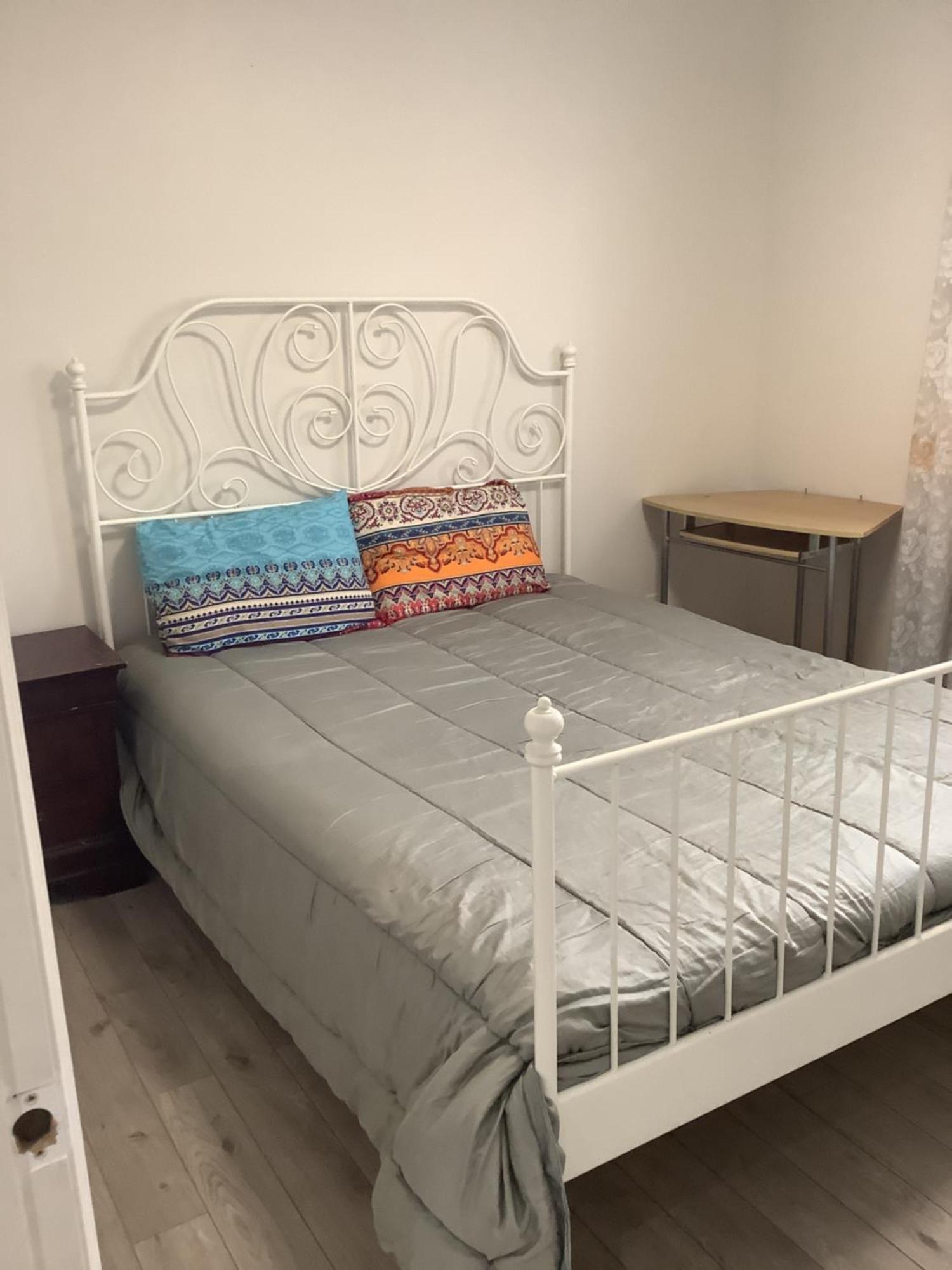 Private House Bed & Breakfast Маркъм Екстериор снимка